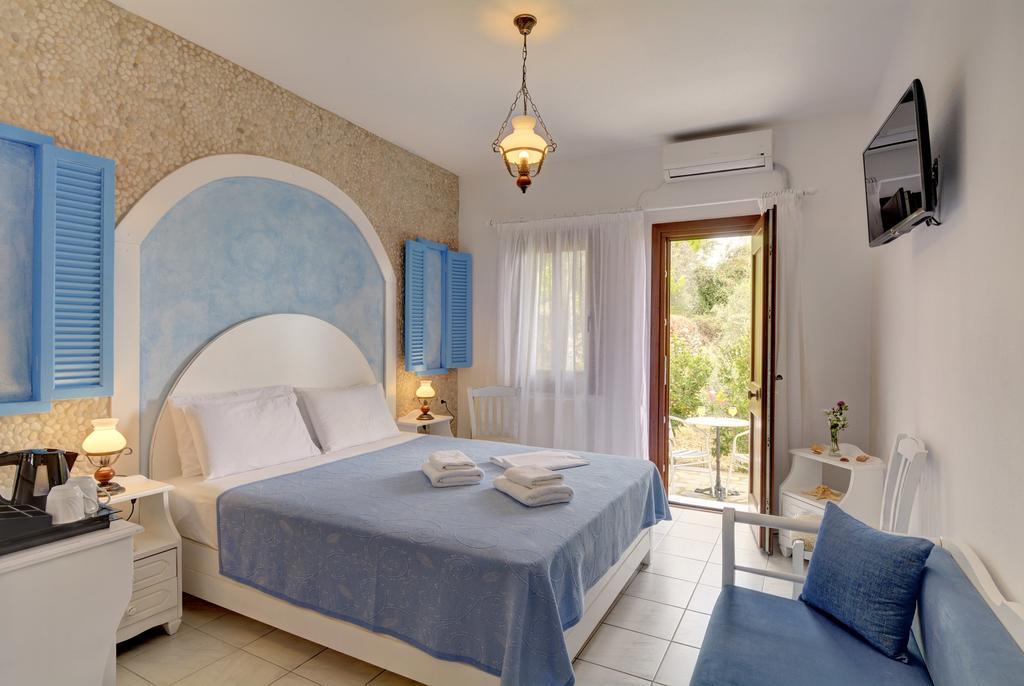 Hotel Agnadi - Horefto ภายนอก รูปภาพ