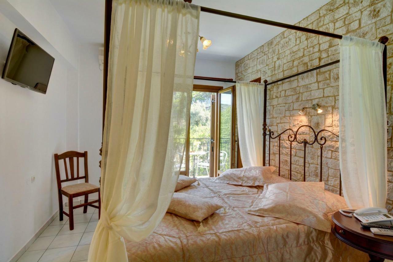 Hotel Agnadi - Horefto ภายนอก รูปภาพ